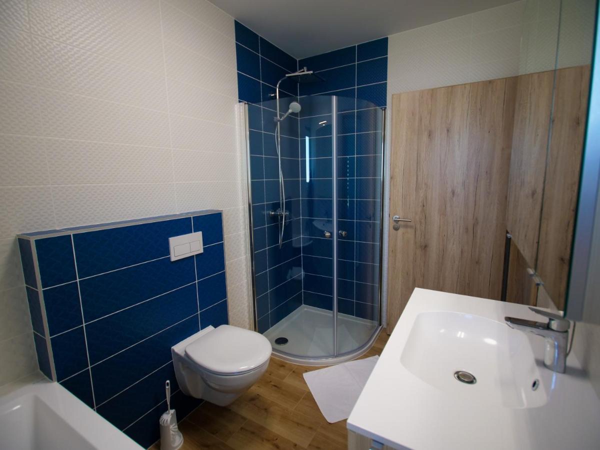 Appartamento Zea Apartmanhaz Balatonfenyves Esterno foto