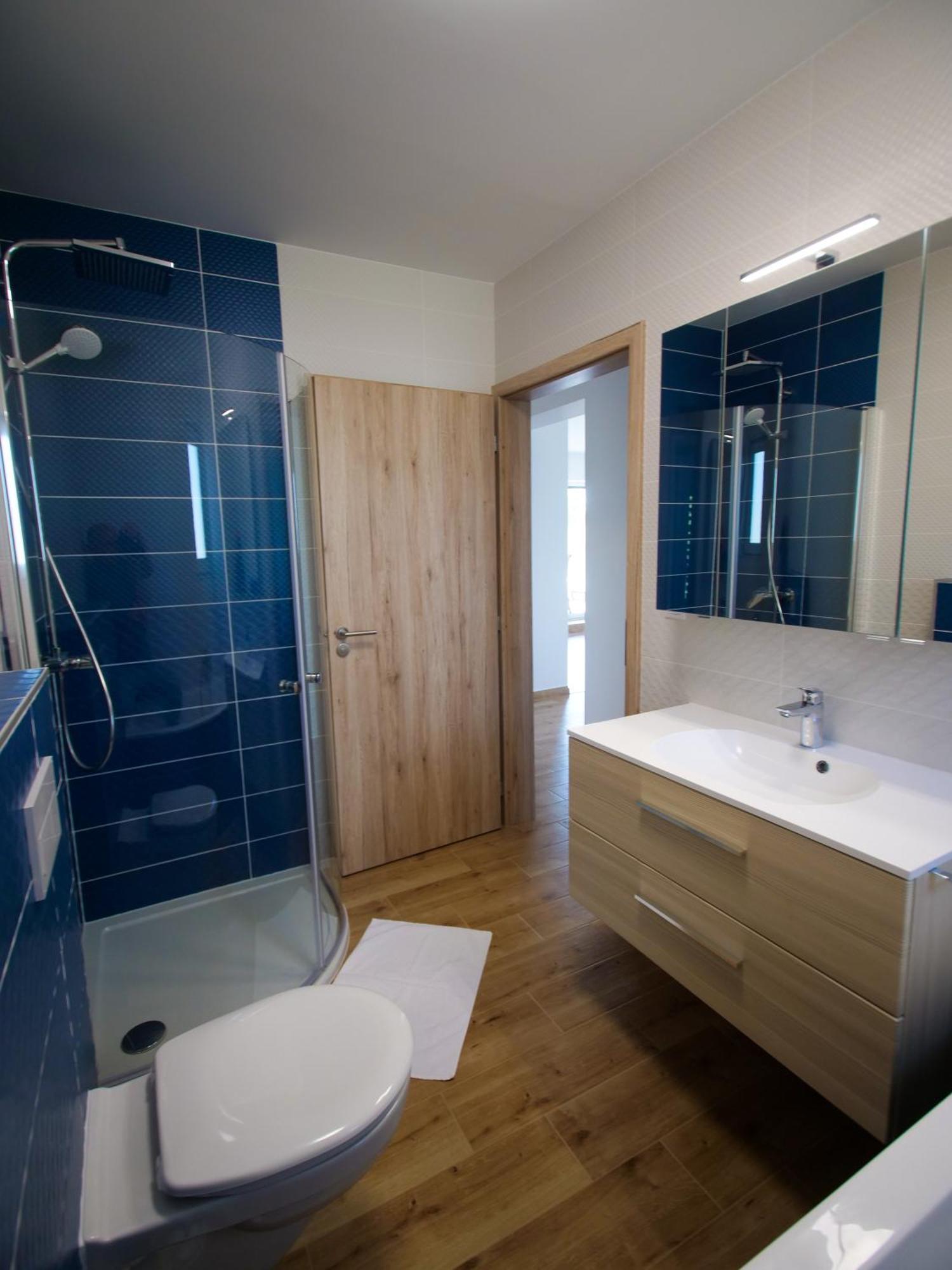 Appartamento Zea Apartmanhaz Balatonfenyves Esterno foto